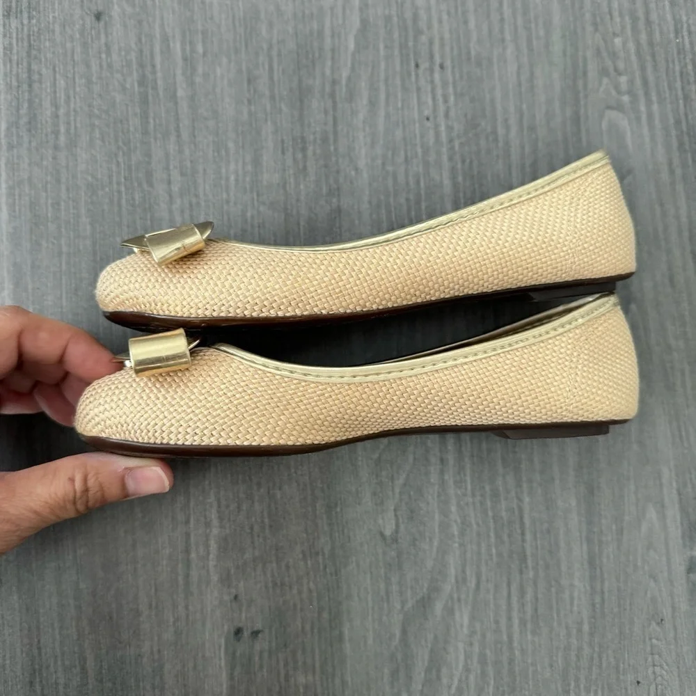 Malekinha Girls Golden bow ballerina flats shoes size 1